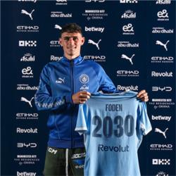 Phil Foden signs new four-year deal 